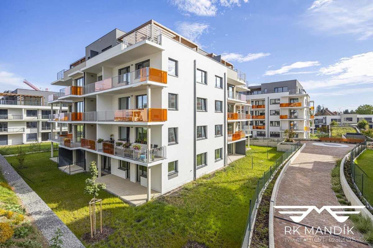 Pronájem bytu 3+kk, 86 m², Praha 8, Praha