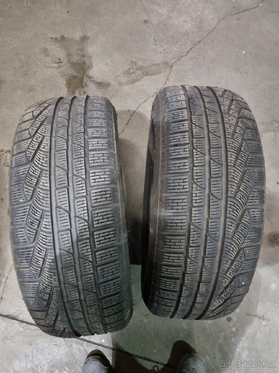 Zimní pneu 225/55R17