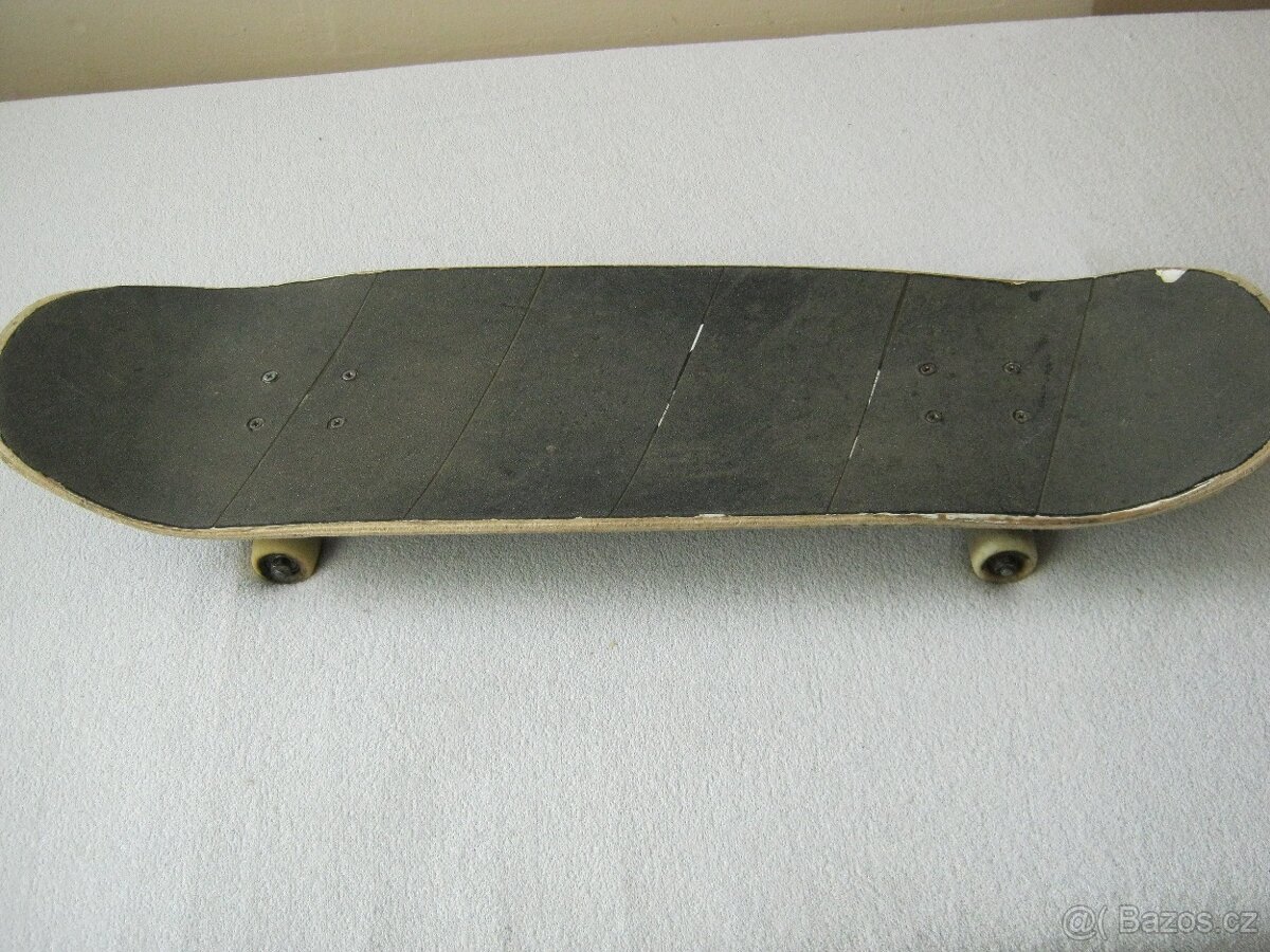 Skateboard TENSON, délka prkna 80 cm