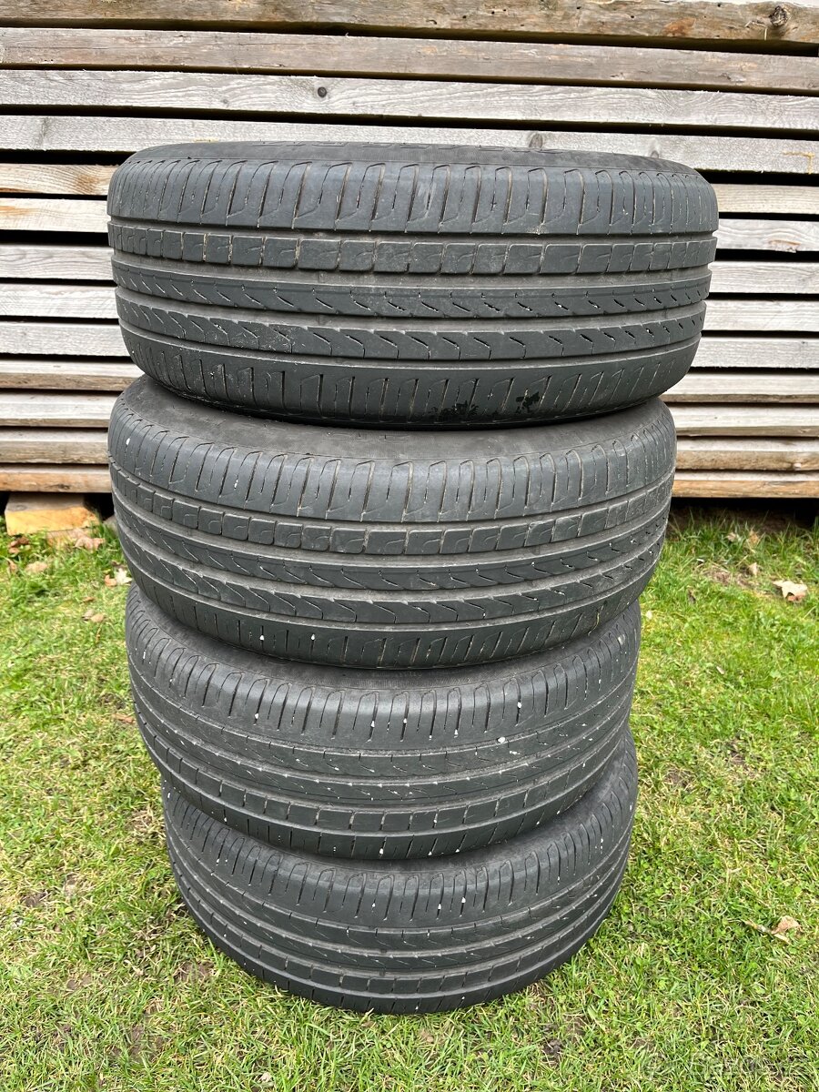 Letní pneu Pirelli 215/55/17 94W