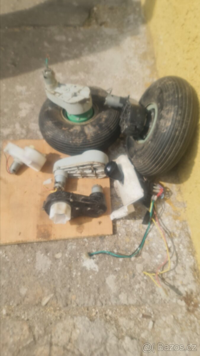 Náhradní díly na dětské elektrické vozítka