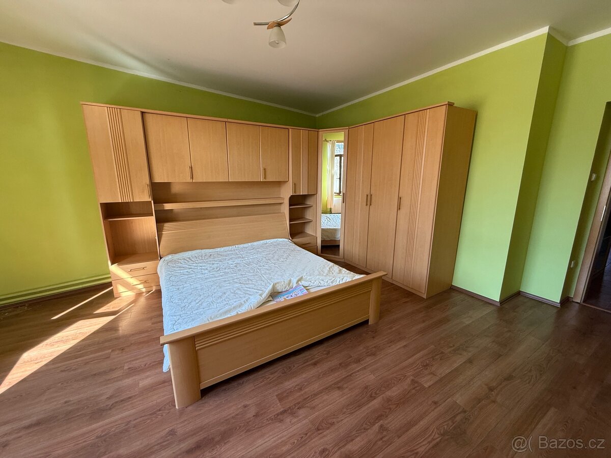 Sestava ložnice s postelí