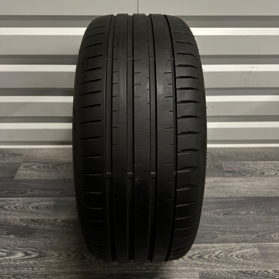 1ks pneu 245/35/20 FALKEN