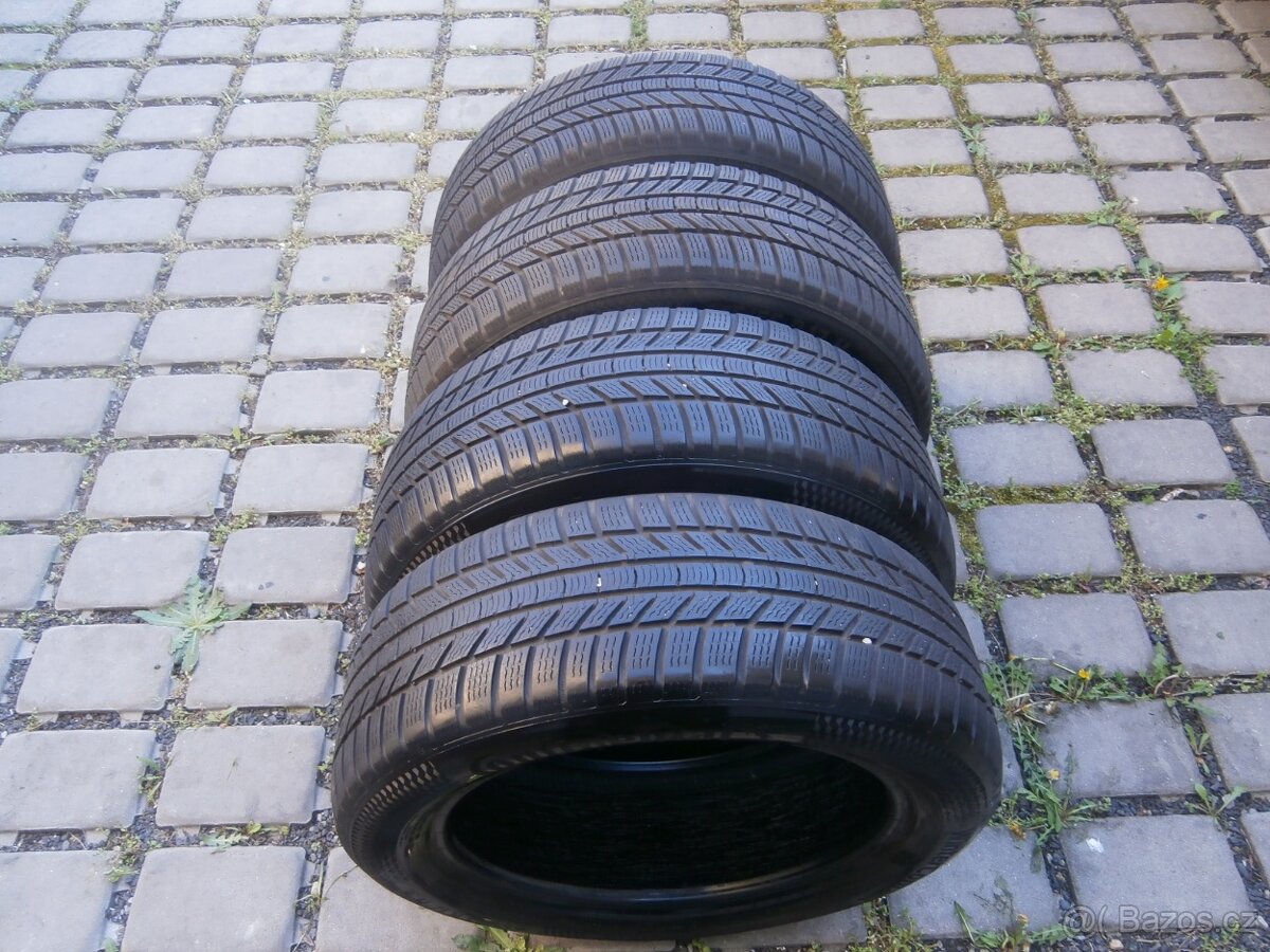 ZIMNÍ PNEU 215 55 17
