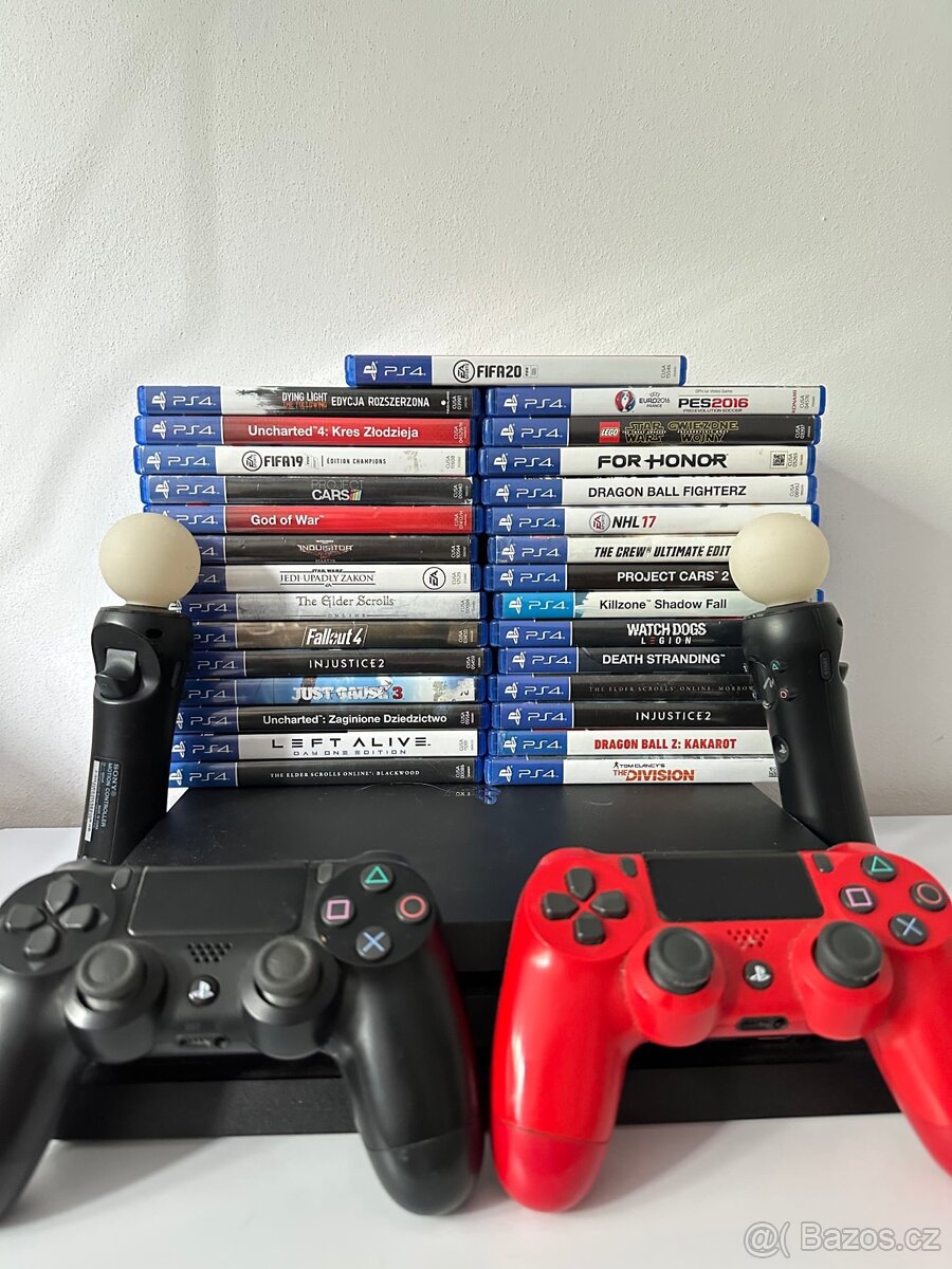 Playstation 4 PRO + 2 Ovladače + Hry + Move