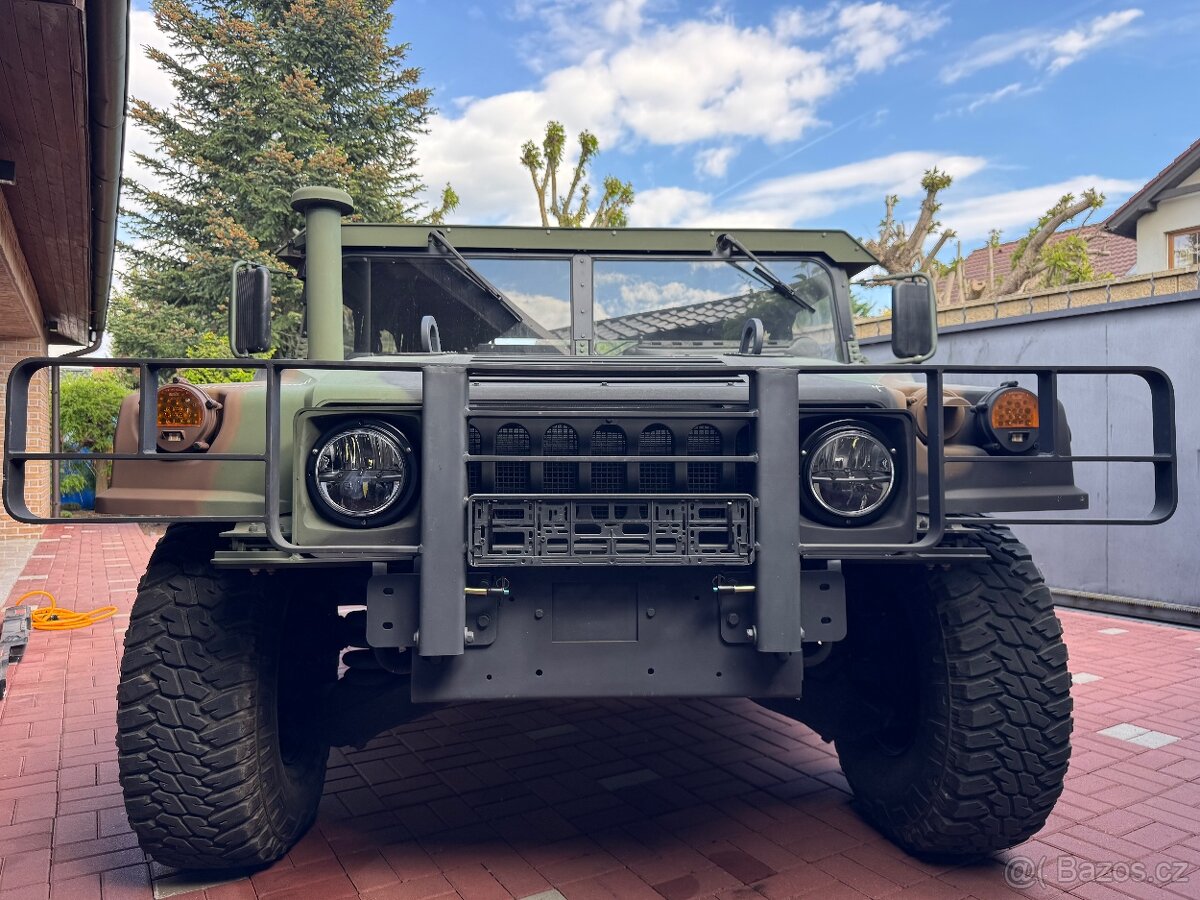 Hummer H1