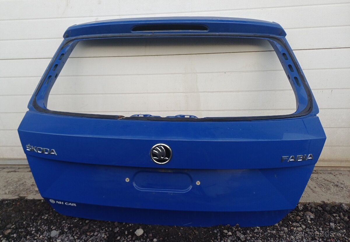Zadní páté 5-té dveře Škoda Fabia III combi
