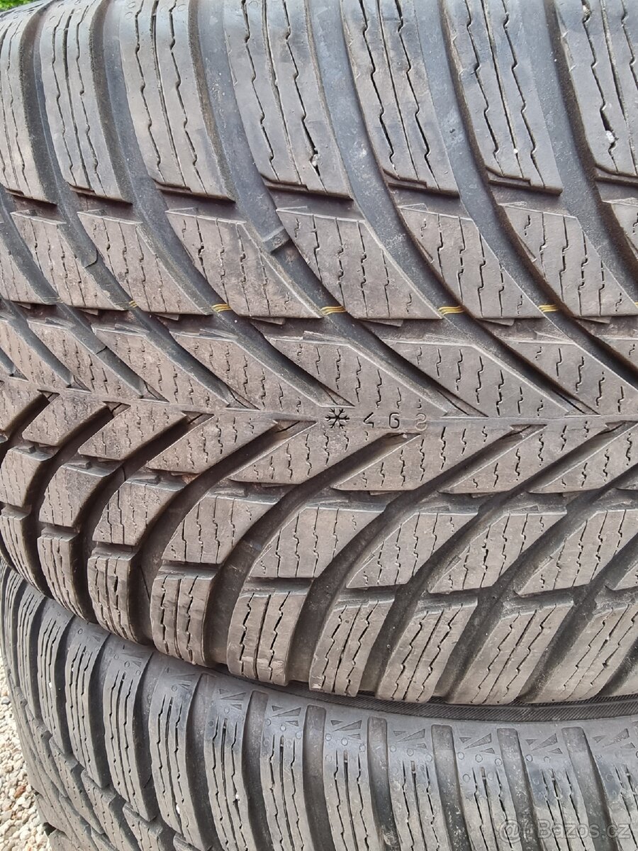 Nokian SNOWPROOF 2 SUV 285/40R21 zánovní