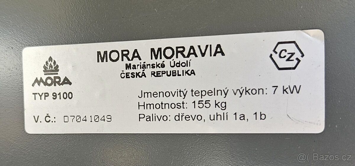 Sporák na tuhá paliva Mora