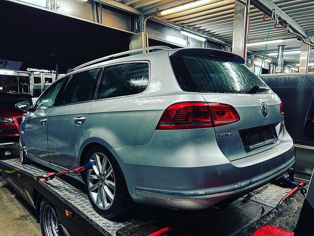 Veškeré náhradní díly VW Passat B7 kombi 2013 CFGB PBW LA7W