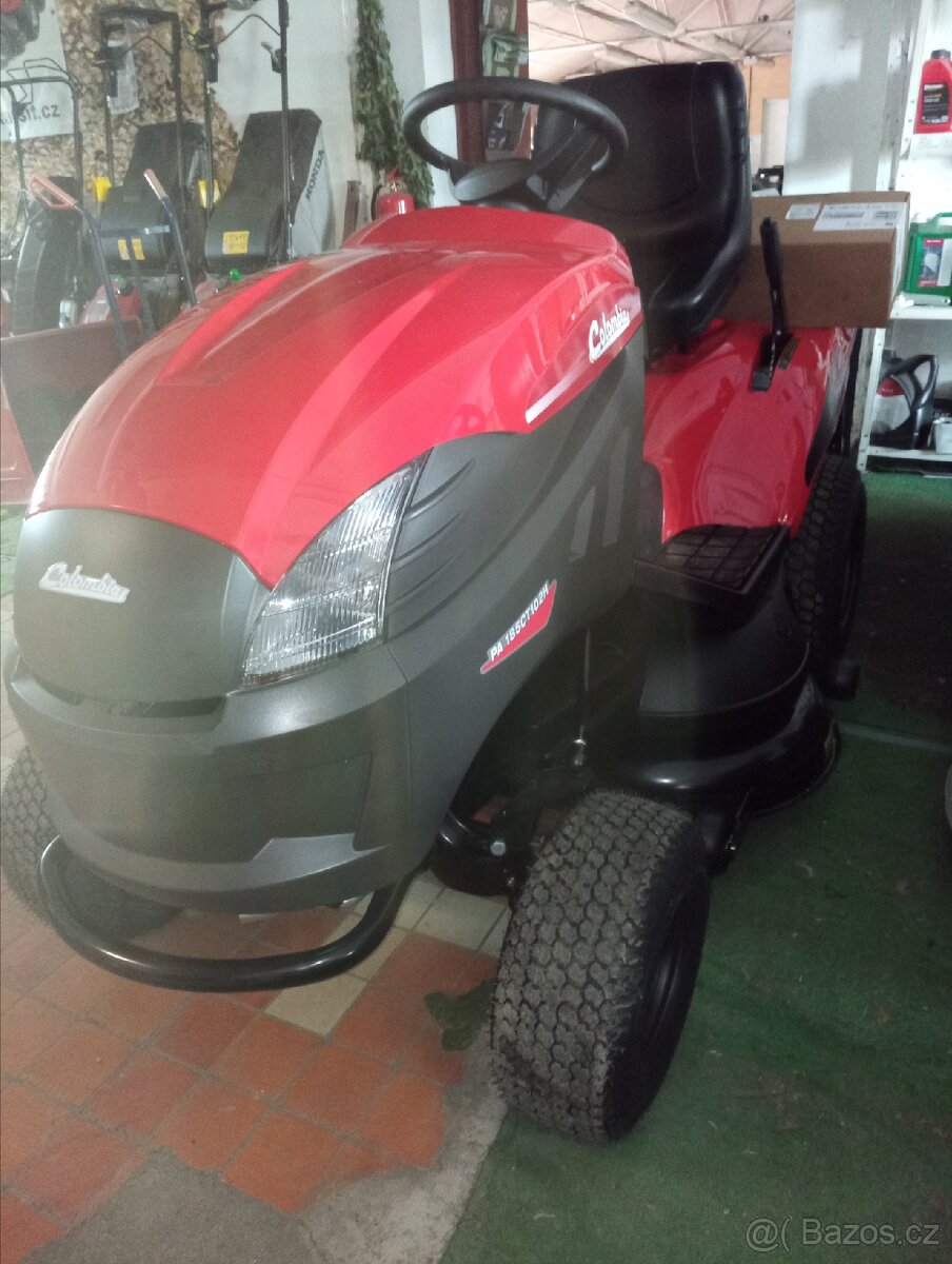 zahradní traktor, sekačka na trávu, traktůrek,