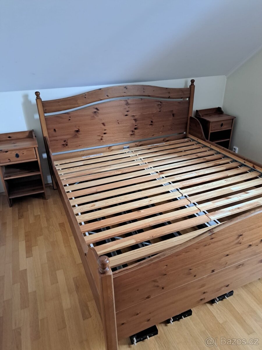 Manželská postel + 2x noční stolek Leksvik Ikea