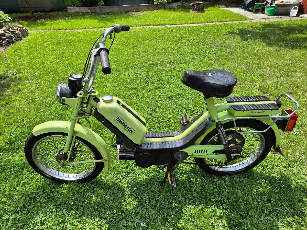 Babetta 210 s kartičkou, původní zelená barva 11.