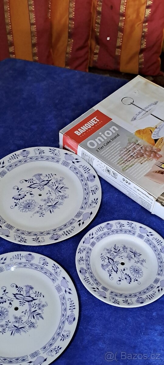 RETRO -kořenky, lampička, hrnečky, poschoďový talíř