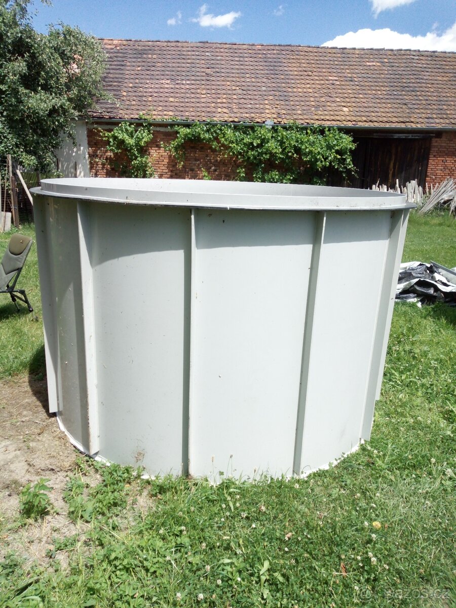 Nádrž na vodu