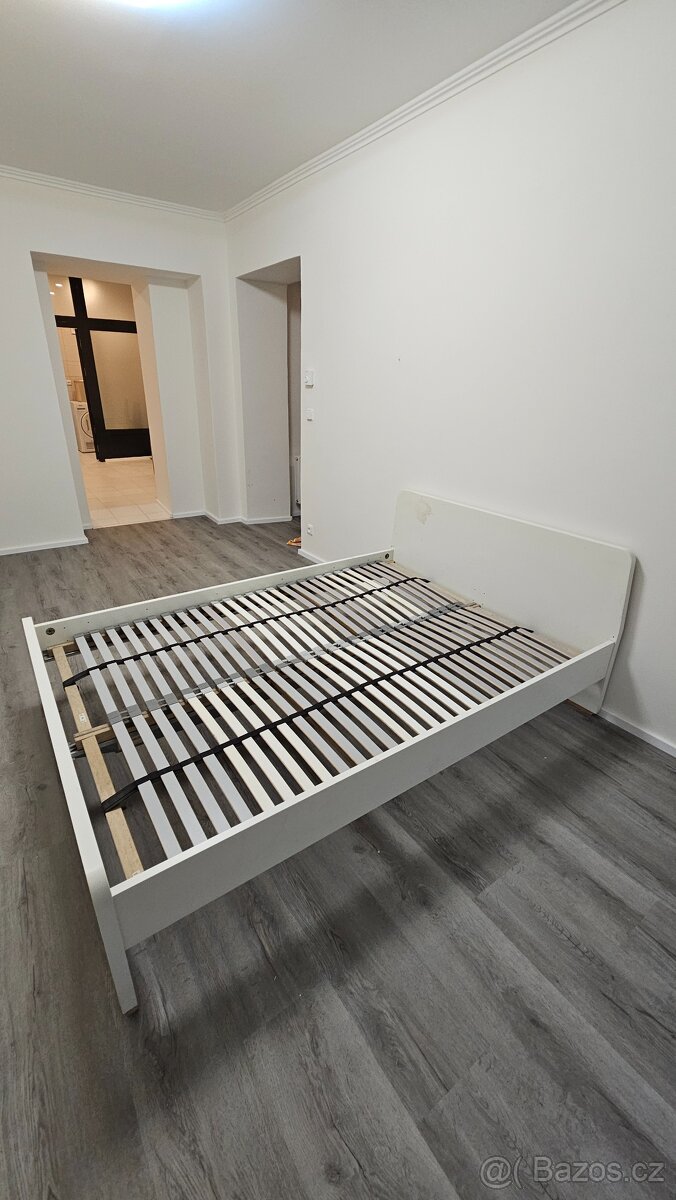 postel bílá 160×200