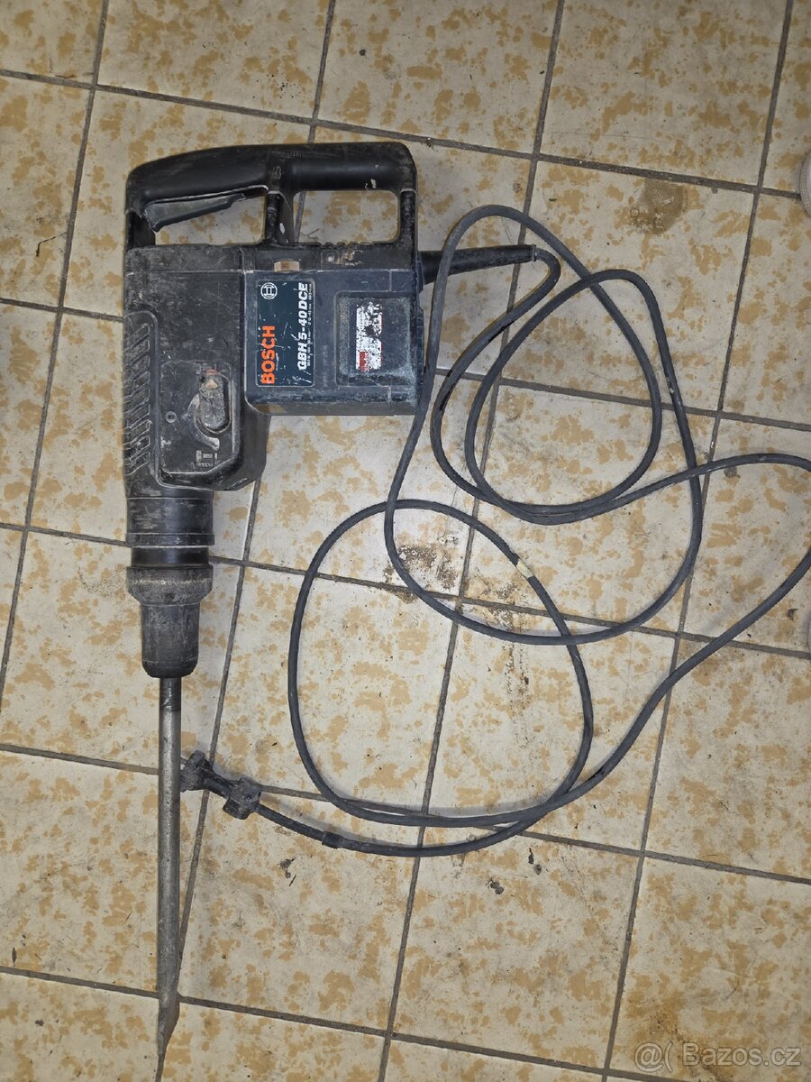 Kladivo vrtací Bosch GBH 5-40 DCE