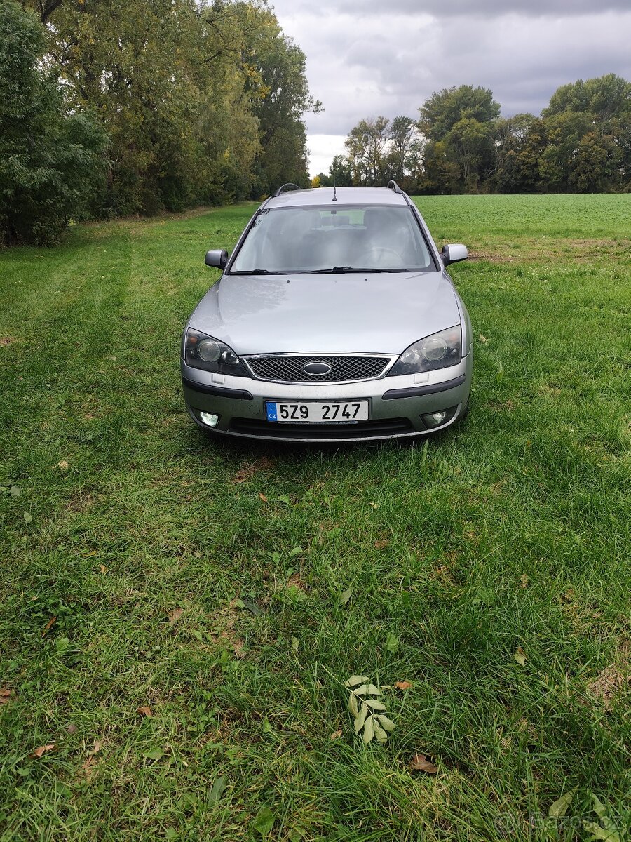 Mondeo mk3 2.0 85kw 2005 combi s tažným zařízením