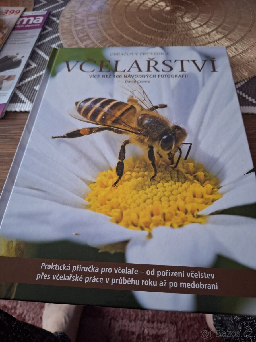 Včelářství - kniha