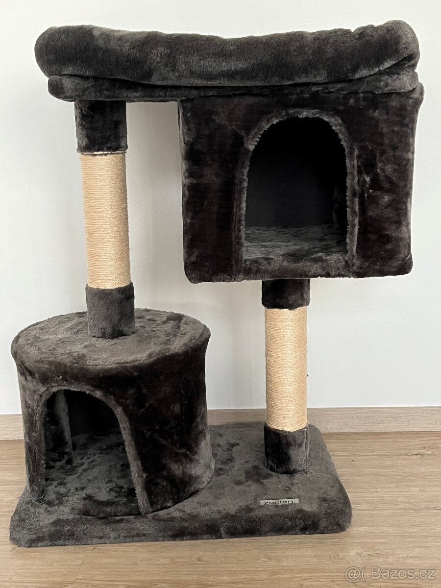 Škrabadlo a domeček pro kočičku