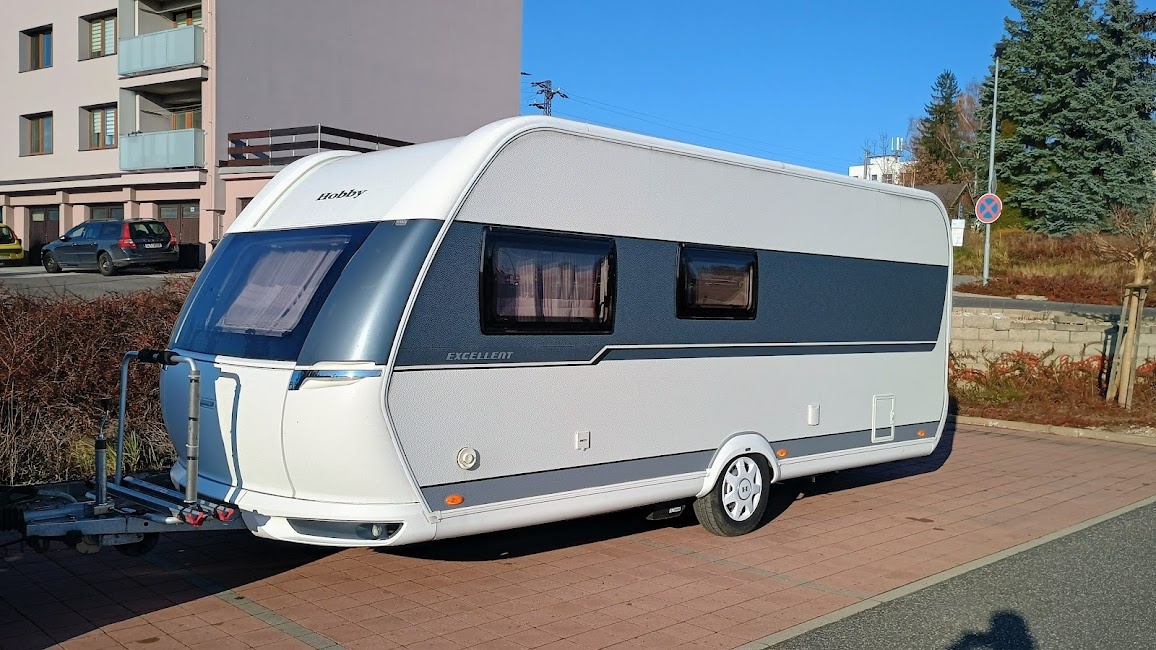 Hobby 540 FU, 1.majitel, mover, markýza, předstan, sat, DVBT