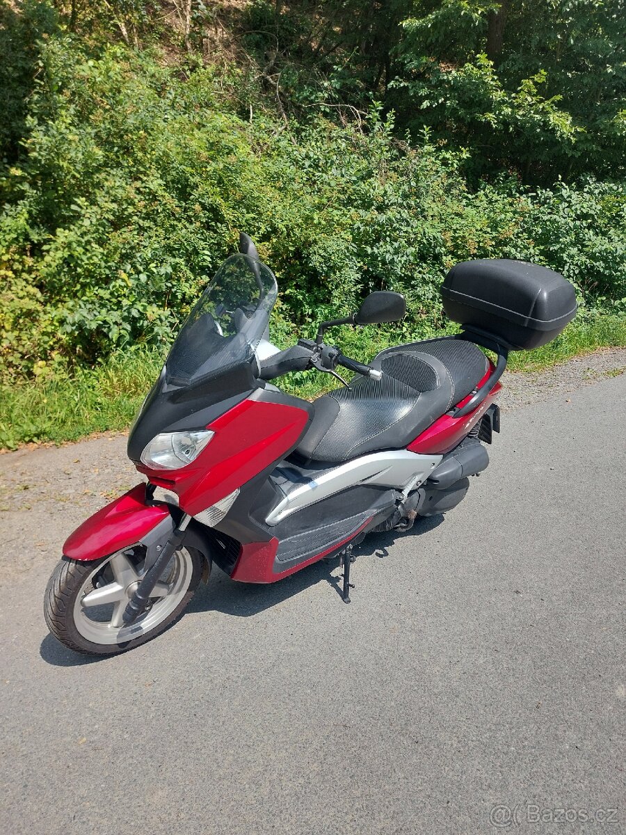Yamaha X-Max 125 2010