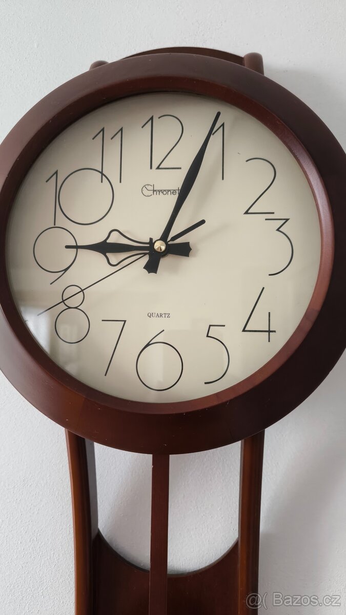 Nástěnné hodiny chronet Quartz