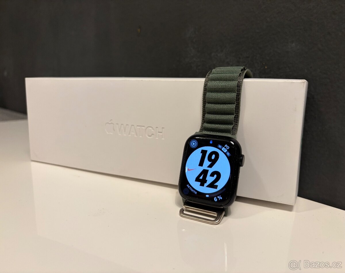 Apple Watch 9 45mm v záruce, 97% kapacita