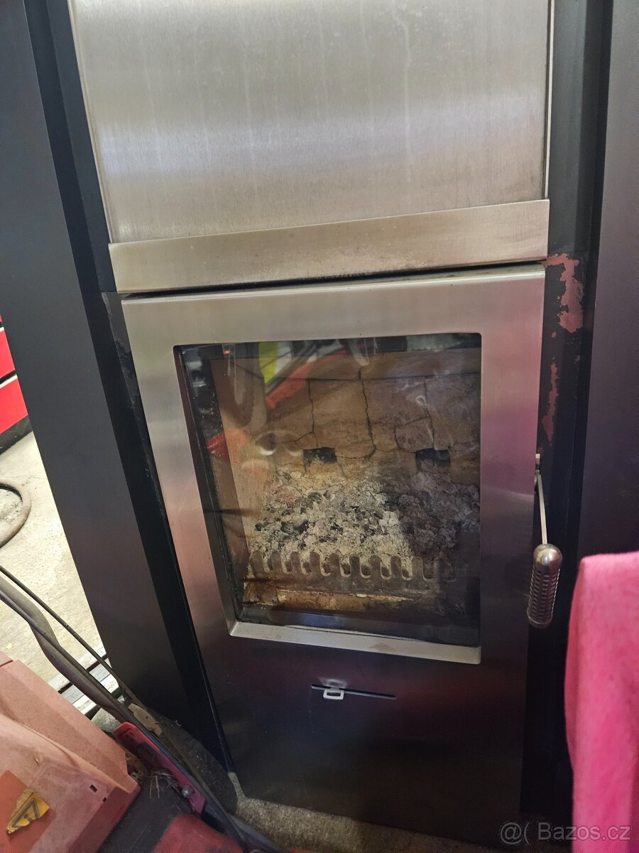 Prodám Krbová kamna Max blank Niagara