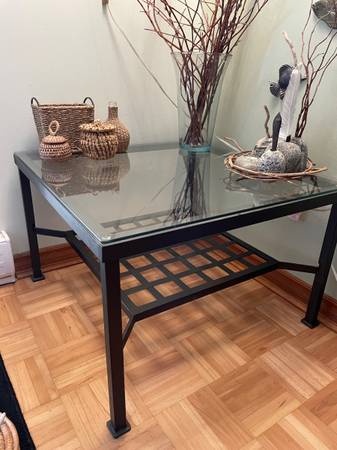 Konferenční stolek IKEA Granas