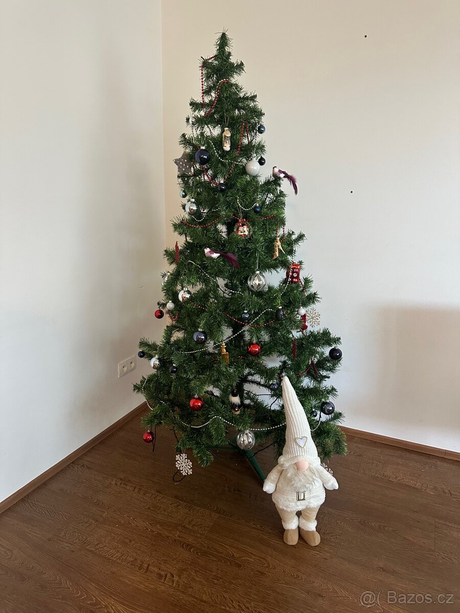 Umělý vánoční stromek🎄