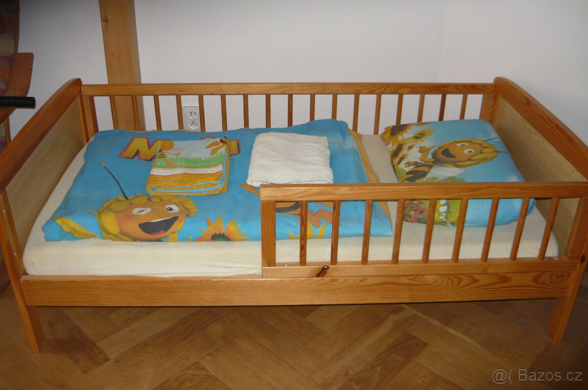 Dětská postel