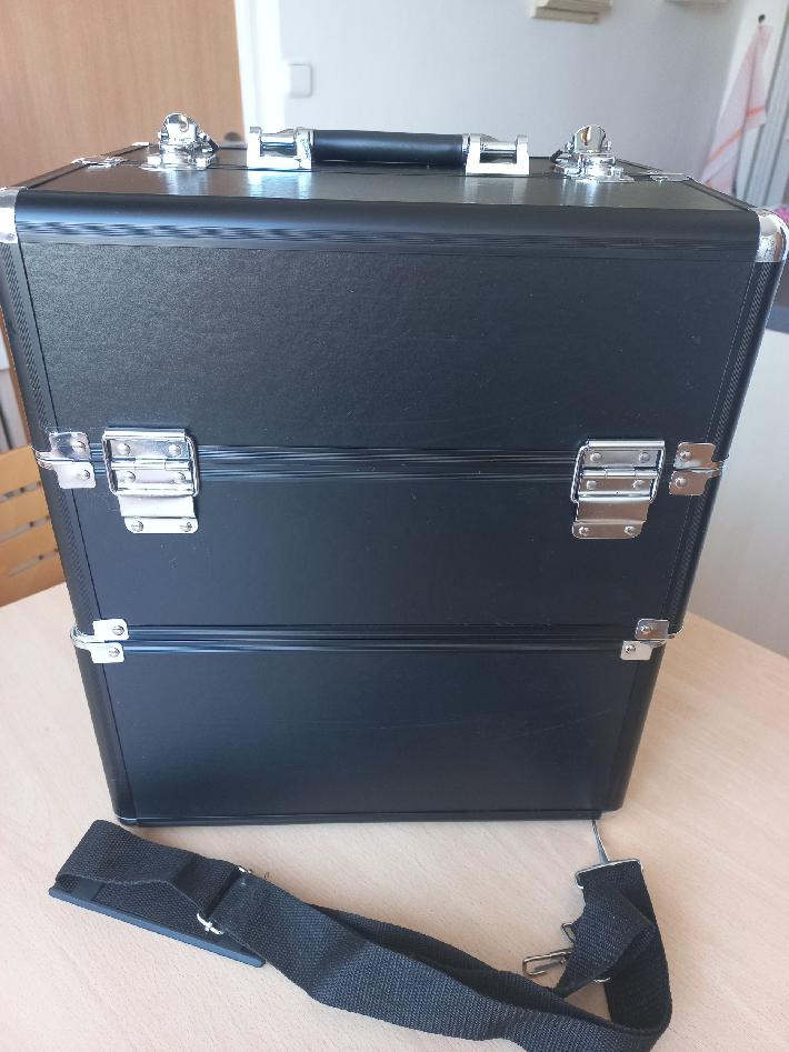 Kosmetický kufřík