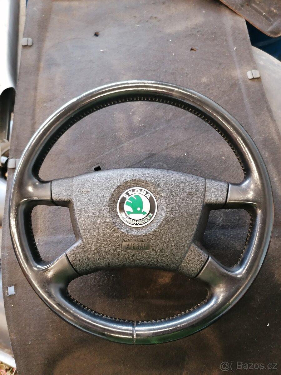 Škoda Fabia 1 kožený volant