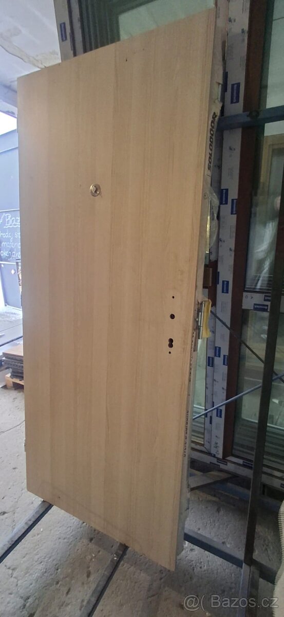 Nové vchodové dveře SOLODOR 80L