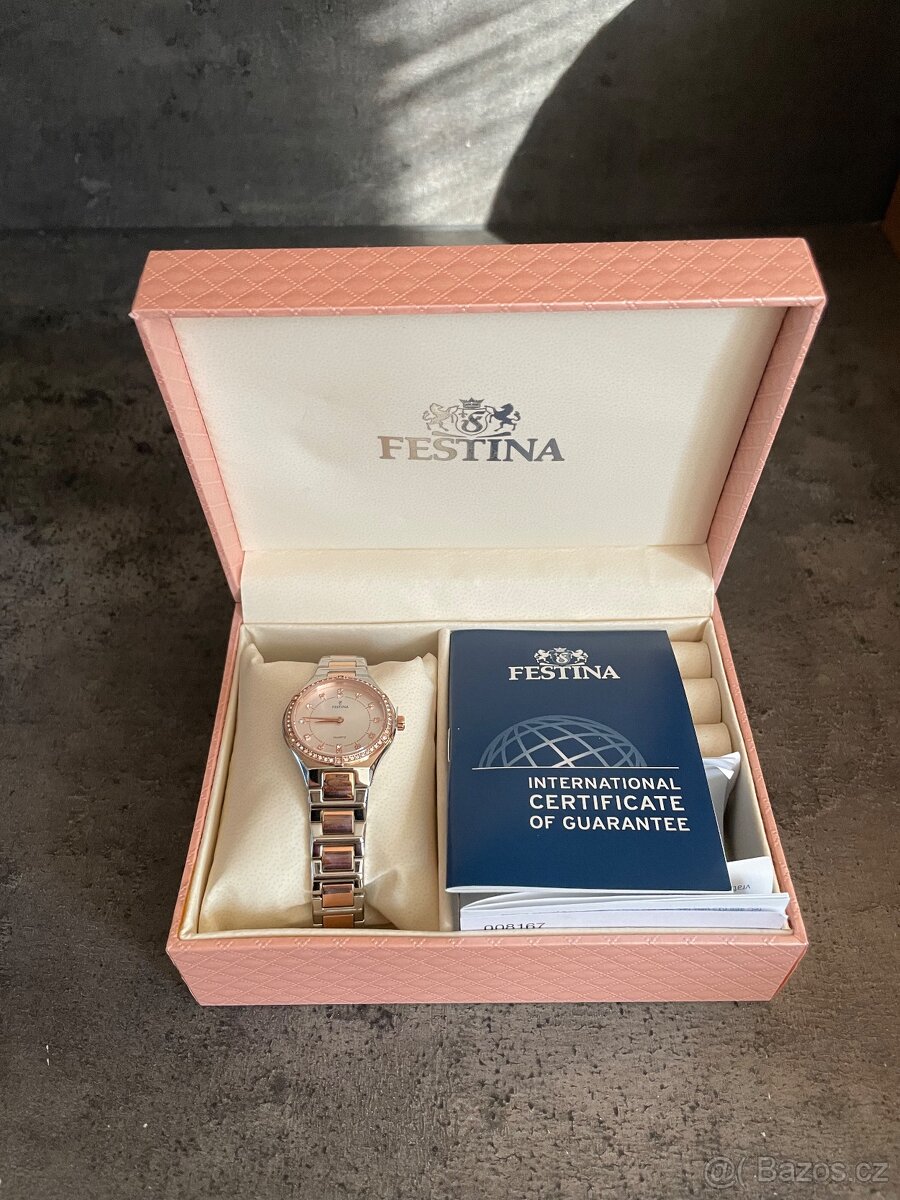 Nové dámské hodinky Festina 20226/3