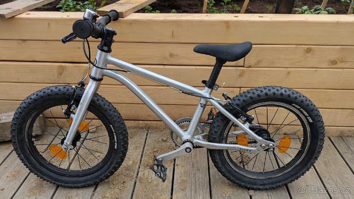 Early Rider Seeker 16"
