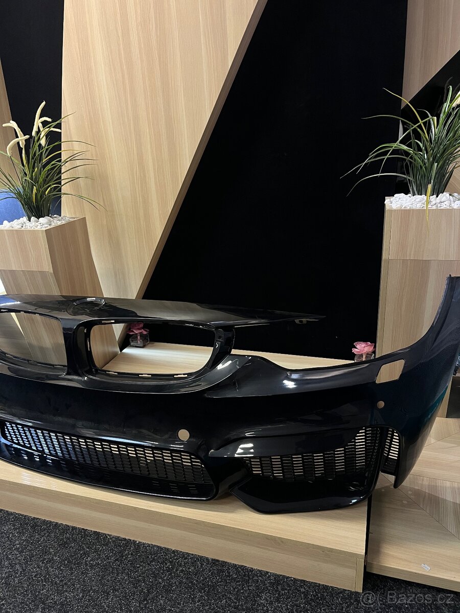 BMW M4 look přední nárazník