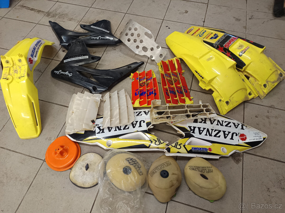 Prodám díly na Suzuki RMZ 450 rok 10-18.