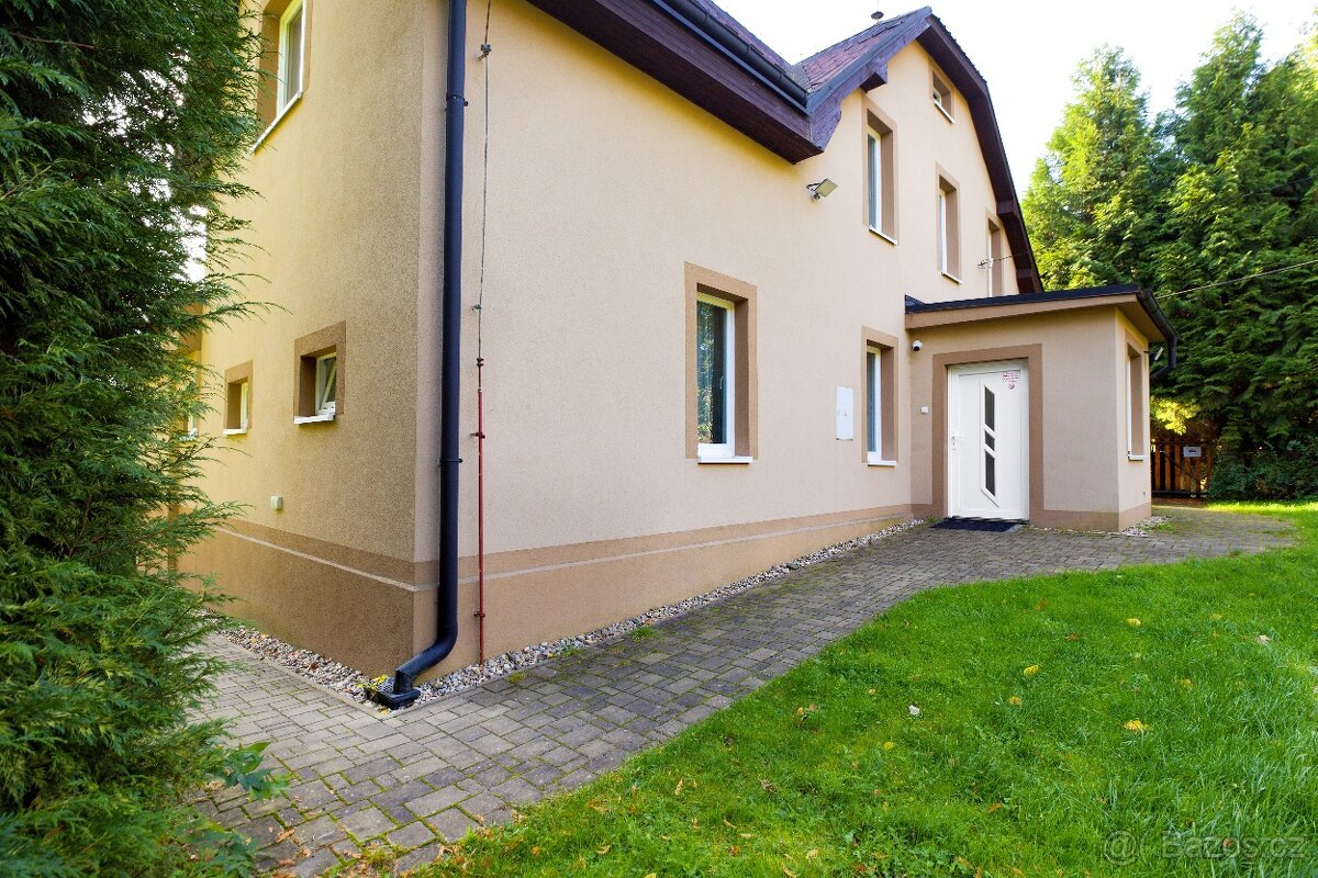 Prodej chaty na pronájem i s profily Airbnb, Booking