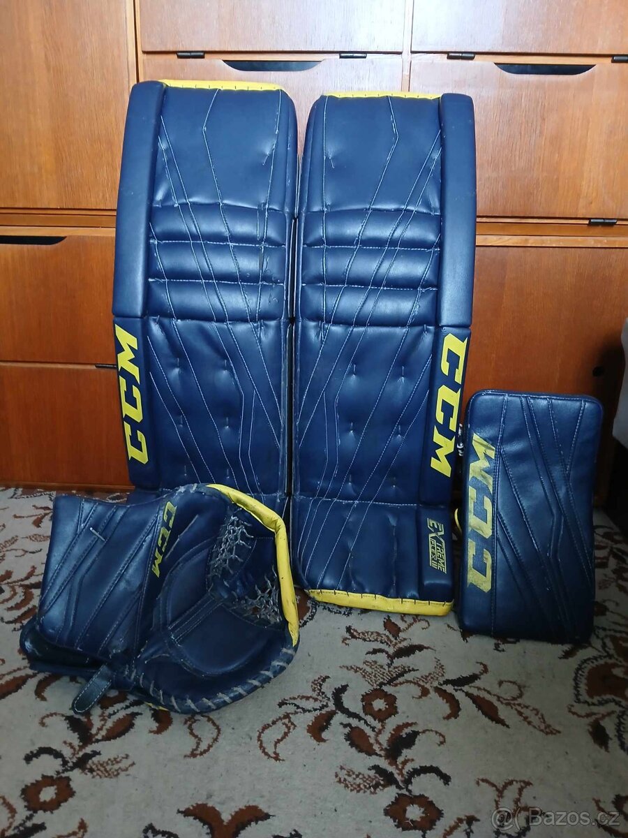 Prodám brankářský set CCM Eflex 3 SR