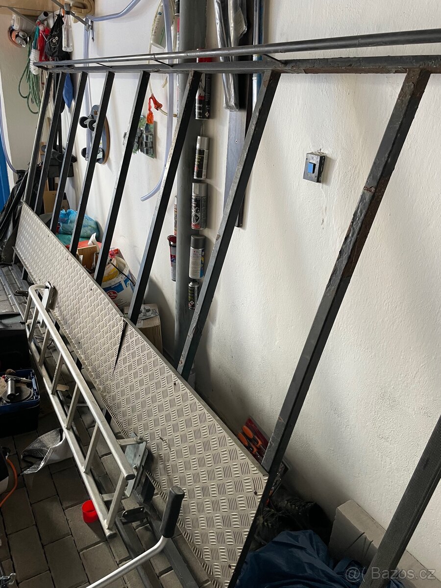 Střešní nosič Ford tranzit