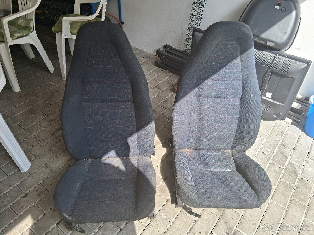 ŠKODA Favorit,sedadla anatom,Celá sada