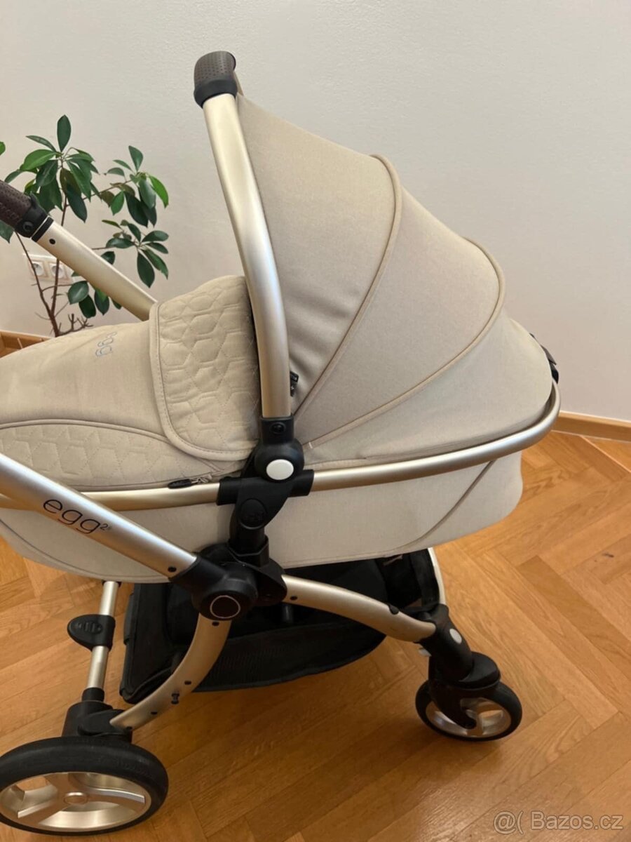 Kočárek BABYSTYLE Egg2 – set 6 v 1 (barva Feather)