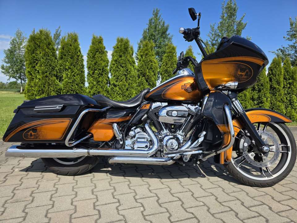 HARLEY DAVIDSON - ROAD GLIDE SPECIAL FLTRXS