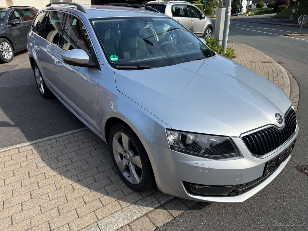 ► ŠKODA OCTAVIA 1.4 TSI 103KW ELEGANCE - LED-XENON-NAVI-TAŽ