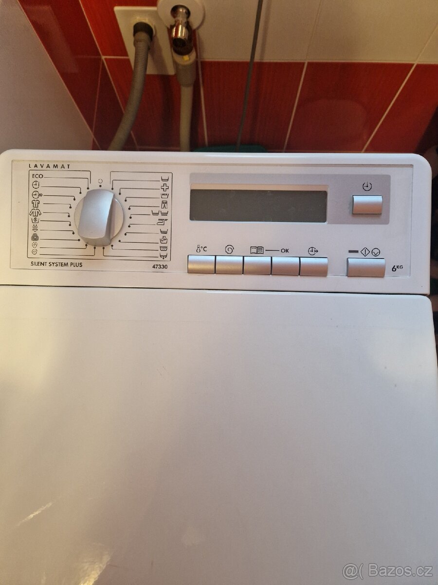 Pračka AEG ELEKTROLUX s horním plněním