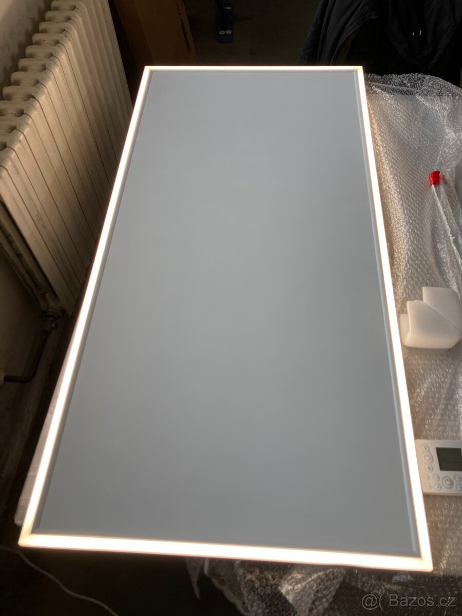 Stropní infrapanel 840W s LED osvětlením, WIFI