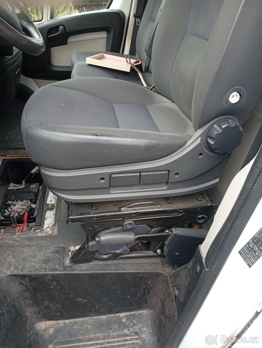 CITROEN JUMPER, PEUGEOT BOXER, DUCATO SEDAČKA ŘIDIČE