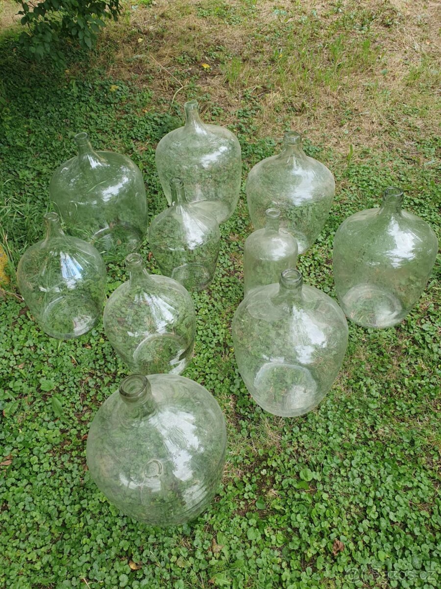 Demižony